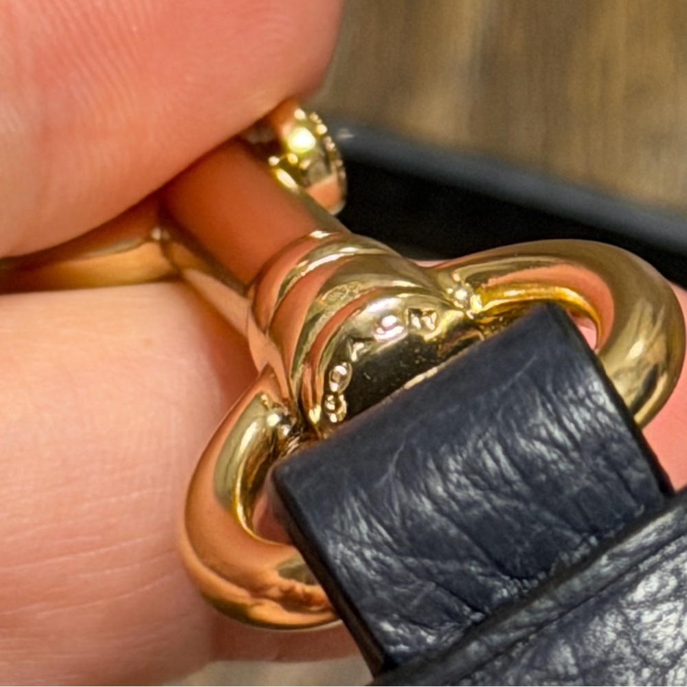 Coach NWOT NAVY BLUE W/black trim  Leather adjustable Strap with Gold Hardware - Picture 4 of 11